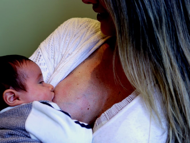 breastfeeding Tips During Lockdown
