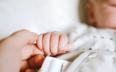 Expert Roundup – The Benefits of Using Breast Pumps